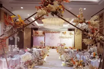 婚庆婚车一条龙服务送车队鲜花装饰婚庆用品 婚庆婚车一条龙服务送车队鲜花装饰婚庆用品